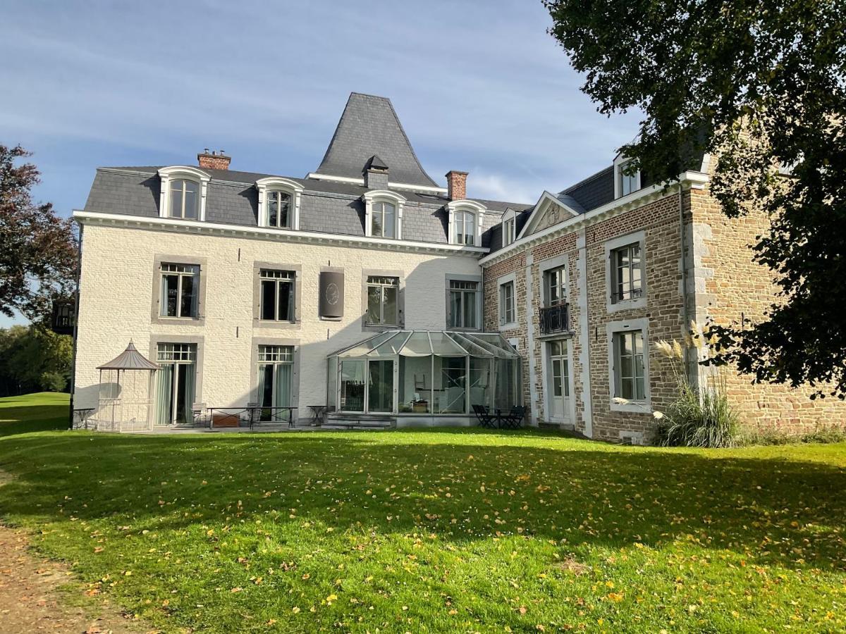 La Chambre Du Chateau De Bernalmont Lüttich Exterior foto